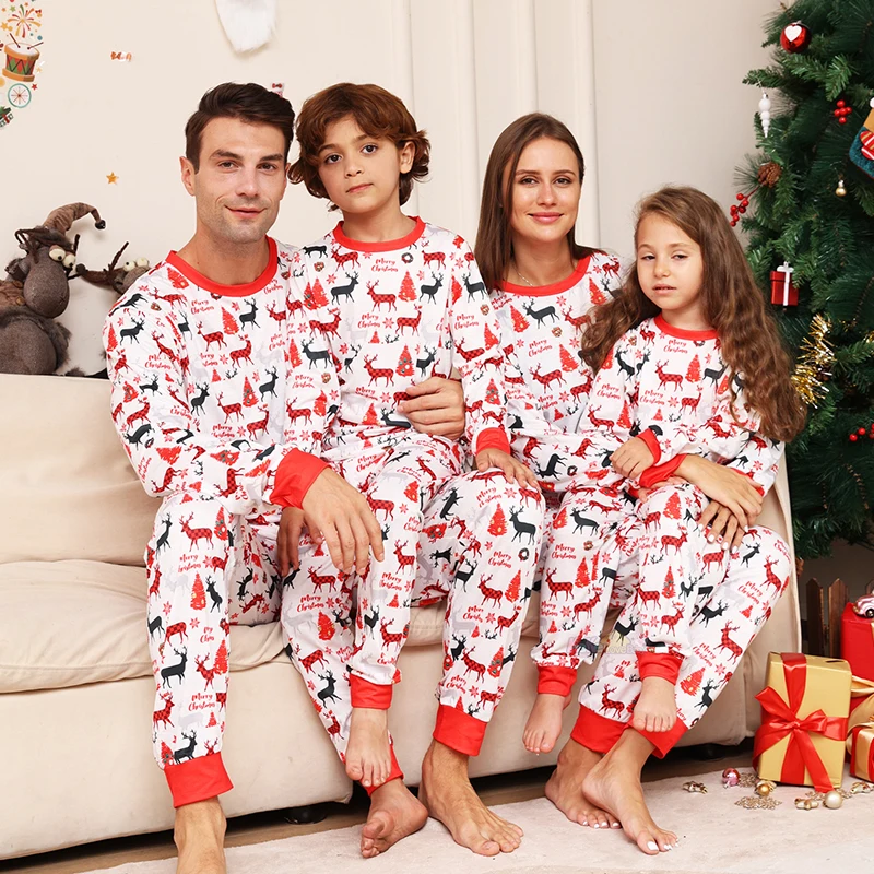 2024 Рождественские комплекты для семьи, Новогодние Пижамы для взрослых и детей, пижамы с принтом Олененка, пижамы для всей семьи, одежда для семейного образа
