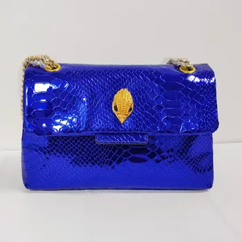 Популярная повседневная сумка-тоут, блестящая змеевидная сумочка из искусственной кожи, роскошная дизайнерская сумка через плечо, значок, металлический логотип на переднем клапане  4